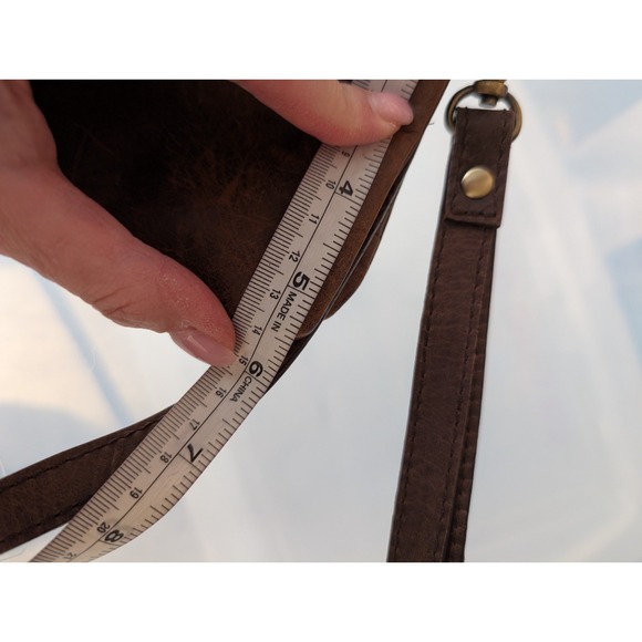 Born Rockforth Chocolate Brown Leather Convertible Crossbody Wristlet Wallet Bag - Picture 11 of 11